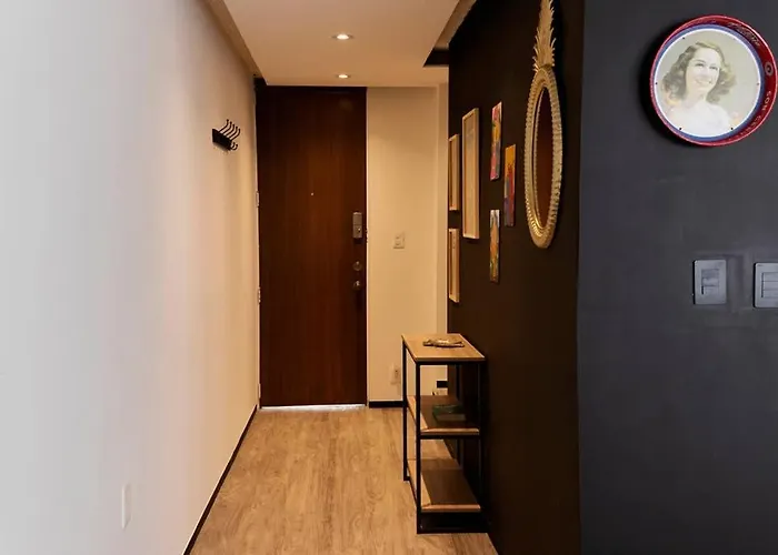 Renovated, Modern And Cozy Condesa Apt On Amsterdam Ave